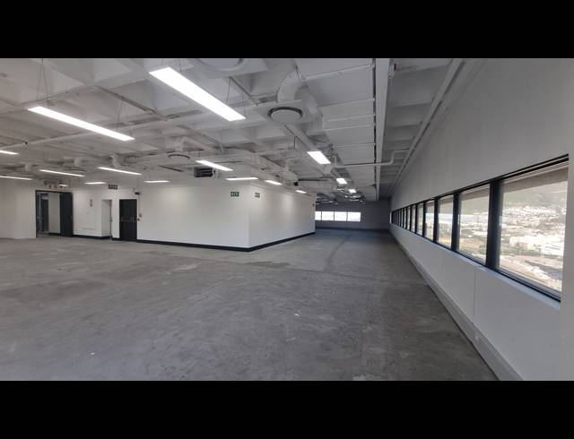 1,912M² OFFICE TO LET IN CAPE TOWN CITY CENTRE